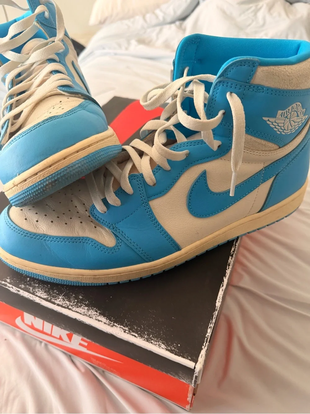 Jordan 1 Men’s High Top Sneakers - White/University Blue Size 14
